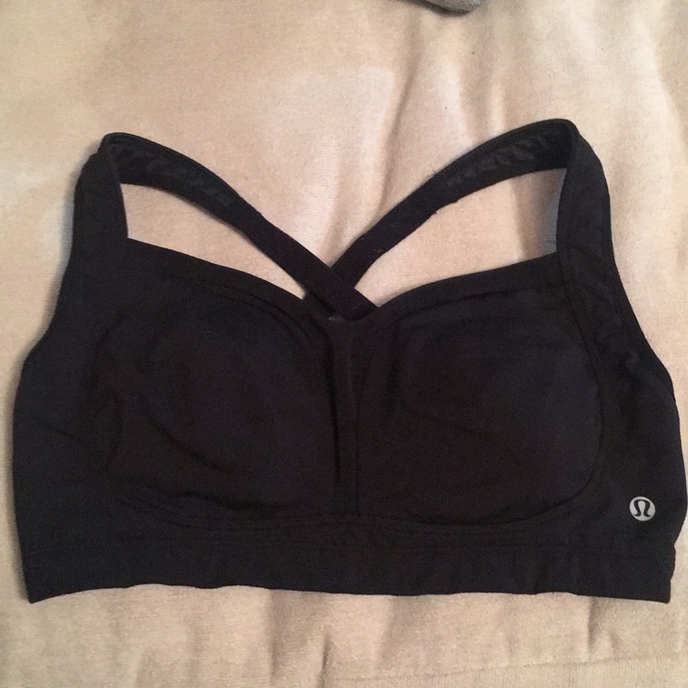 Lululemon sports bra